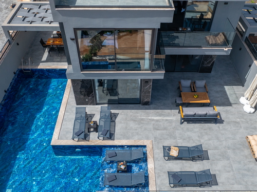  gece  -  Kasım
  | Kalkan’da 8 Kişilik Lüks Villa, Özel Isıtmalı Havuz ve Merkezi Konum